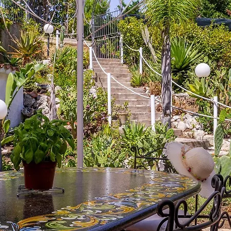 Villa Ele - Pool N Garden *